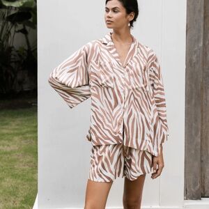 Stylish Zebra Print Women's Sleepwear Set